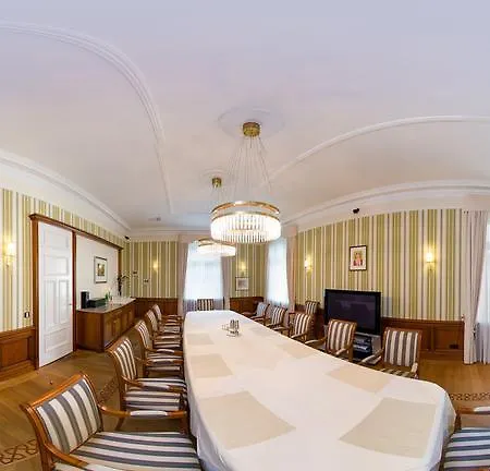 Jagdschloss Baden-baden Villa *